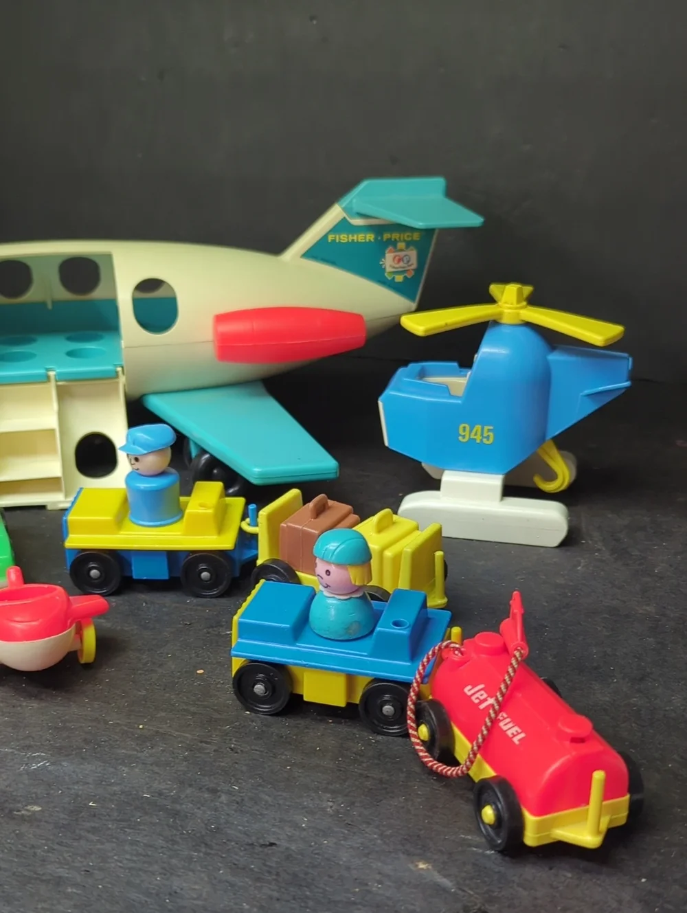 fisher-price airport‎ accessories.